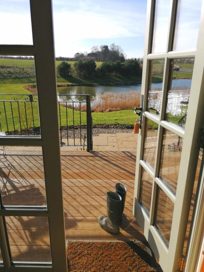 Fair Farm Hideaway Villa Waltham on the Wolds Eksteriør bilde